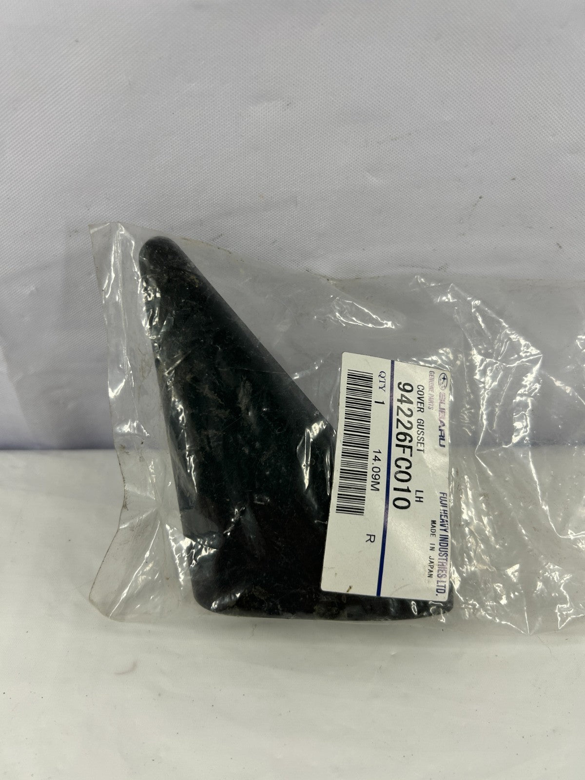 98-02 Subaru Forester Front Left Door Mirror Gusset Corner Cover OEM 94226FC010