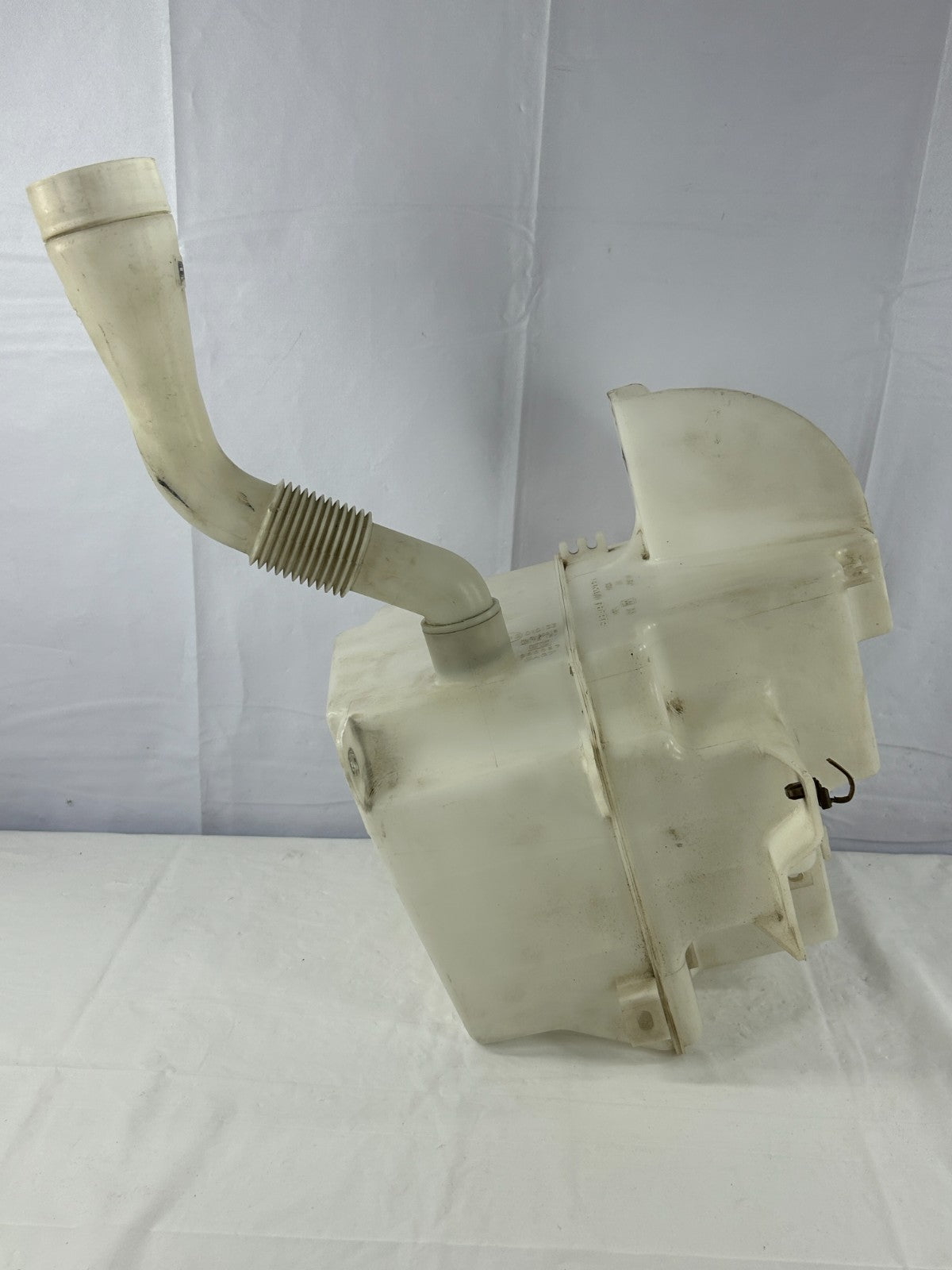 2007 Subaru Impreza WRX Wagon Windshield Washer Reservoir Tank OEM E13000057