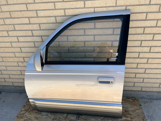 1996-1998 Toyota 4Runner Limited Front Left Driver Door Complete OEM 6700235340
