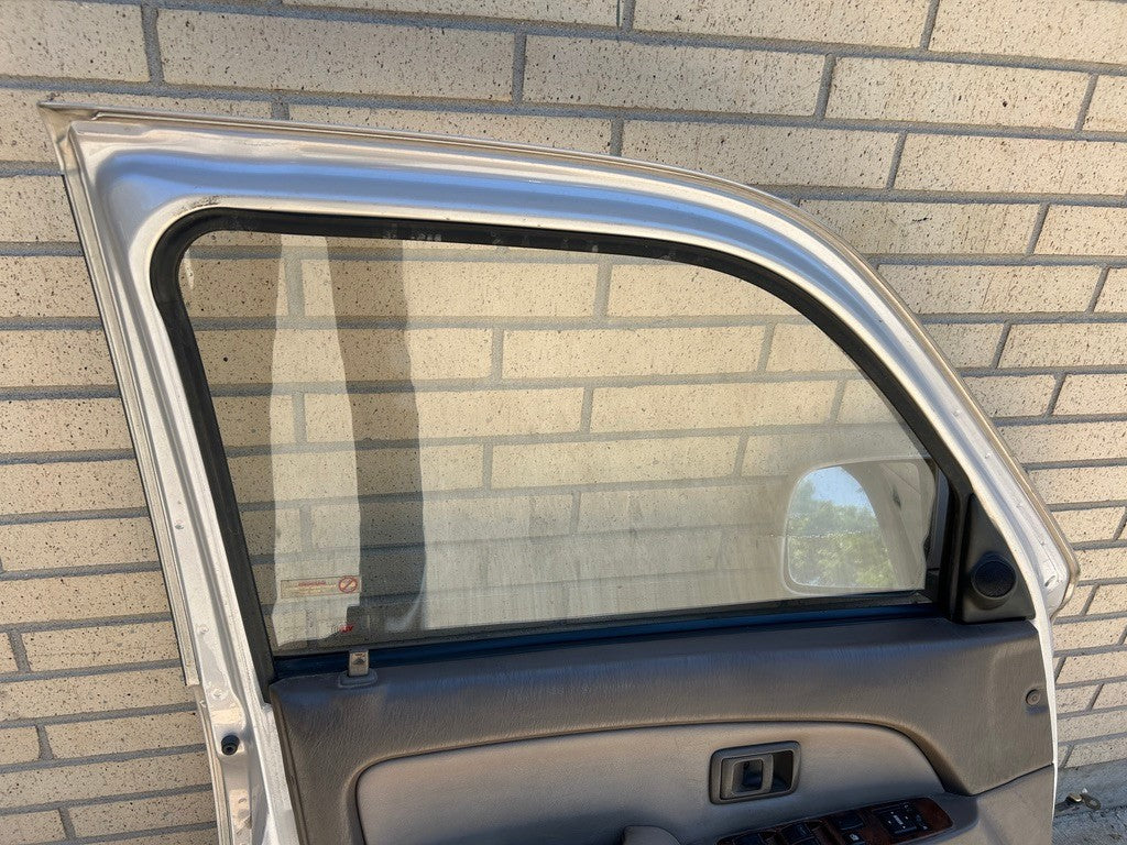 1996-1998 Toyota 4Runner Limited Front Left Driver Door Complete OEM 6700235340