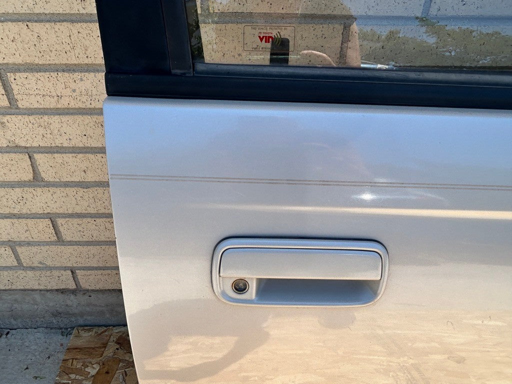 1996-1998 Toyota 4Runner Limited Front Right Passenger Door Complete 6700135330