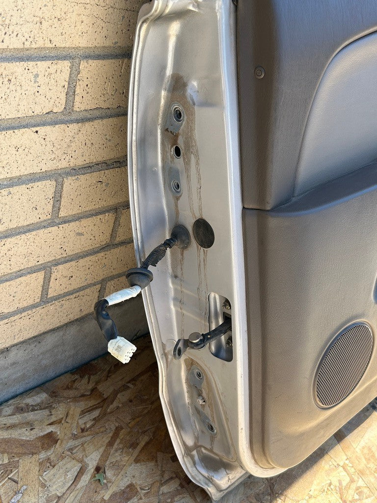 1996-1998 Toyota 4Runner Limited Rear Right Passenger Door Complete 6700335100