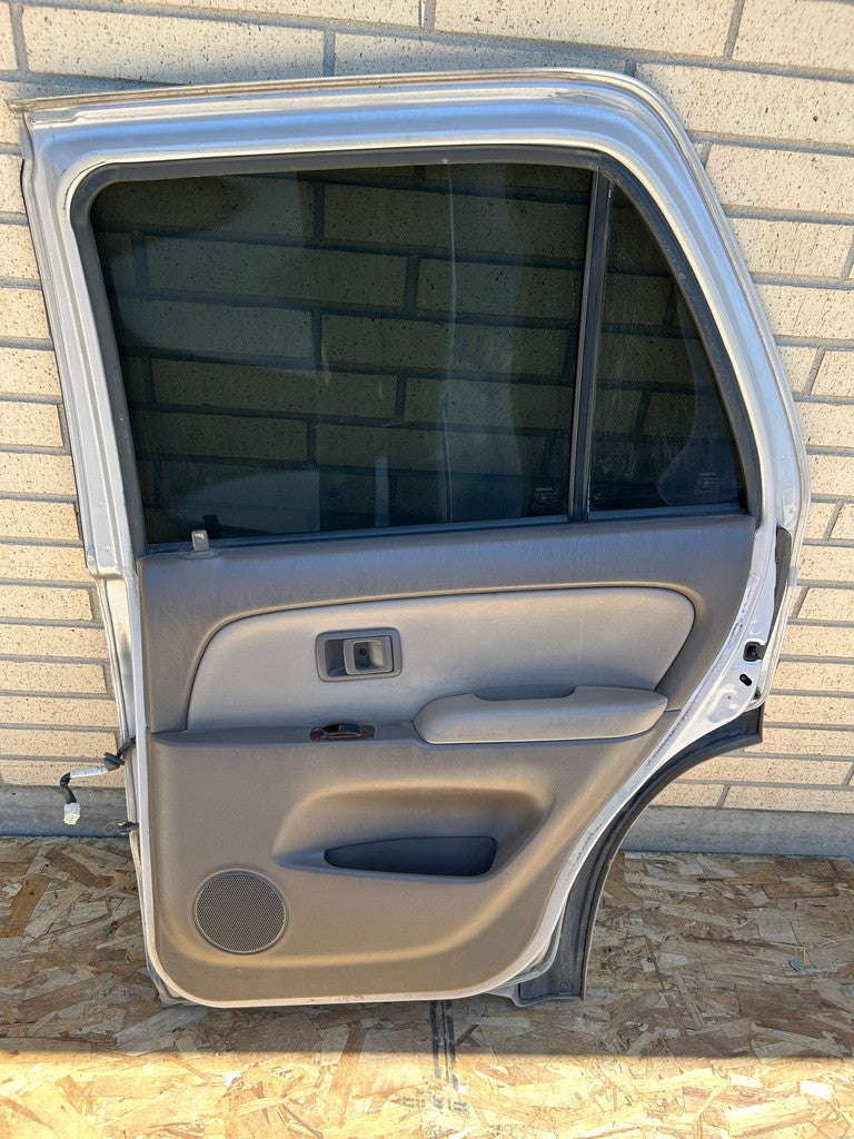1996-1998 Toyota 4Runner Limited Rear Right Passenger Door Complete 6700335100