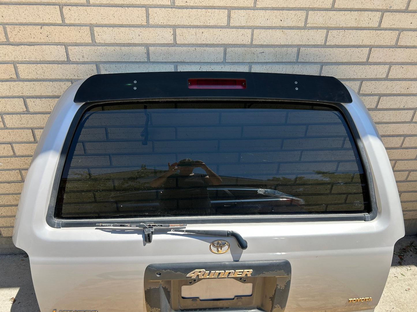 1996-2002 Toyota 4Runner Liftgate Tailgate Complete With Wire Harness OEM