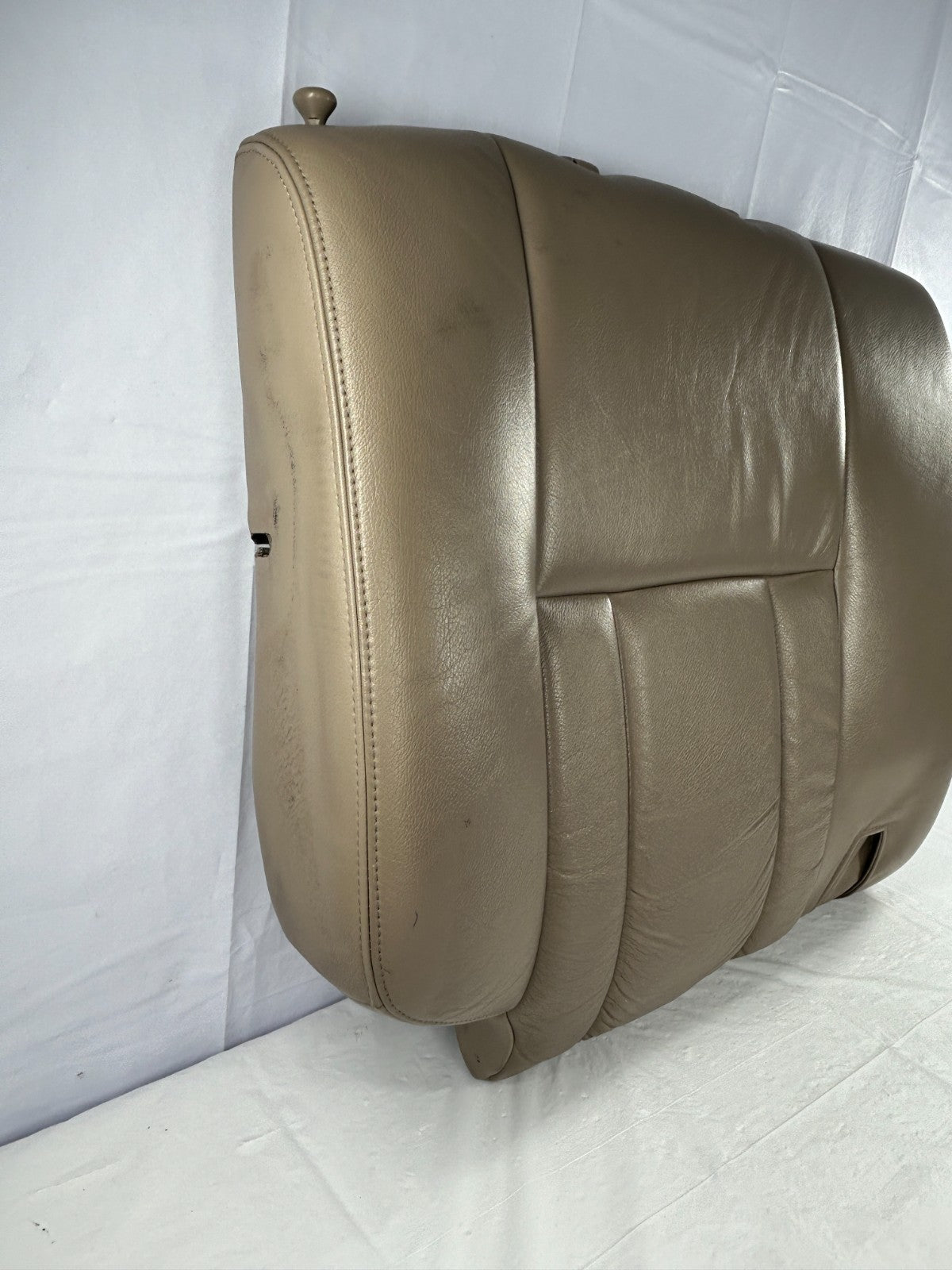 96-02 Toyota 4Runner Rear Right Seat Backrest Cushion Brown OEM 71077-35600-E0