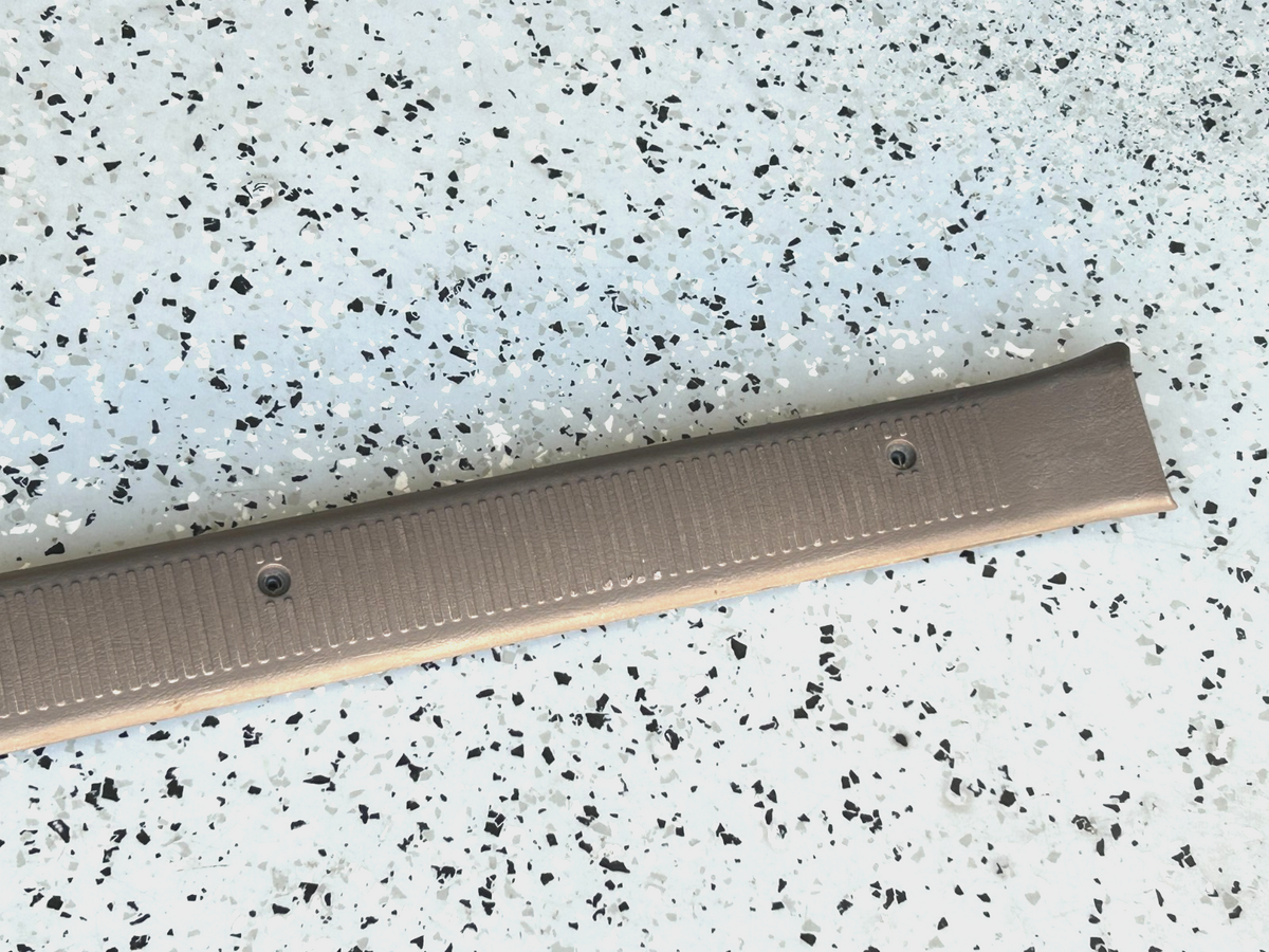 1996-2002 Toyota 4Runner Trunk Sill Scuff Plate Trim Brown OEM 58573-35010