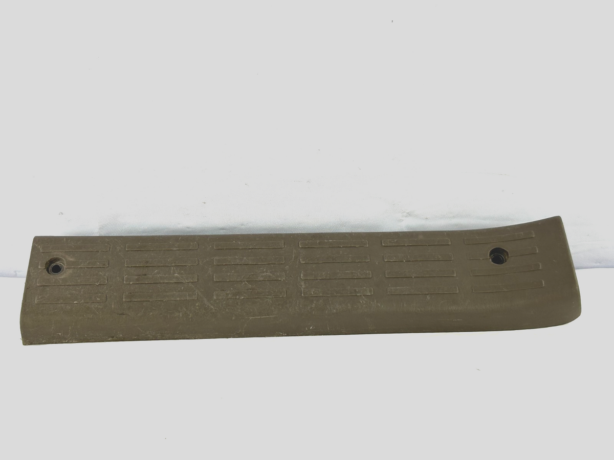 1996-2002 Toyota 4Runner Rear Right Door Sill Scuff Plate Trim OEM 67917-35010