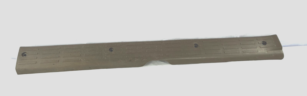1996-2002 Toyota 4Runner Front Right Door Sill Scuff Plate Trim OEM 67913-35010