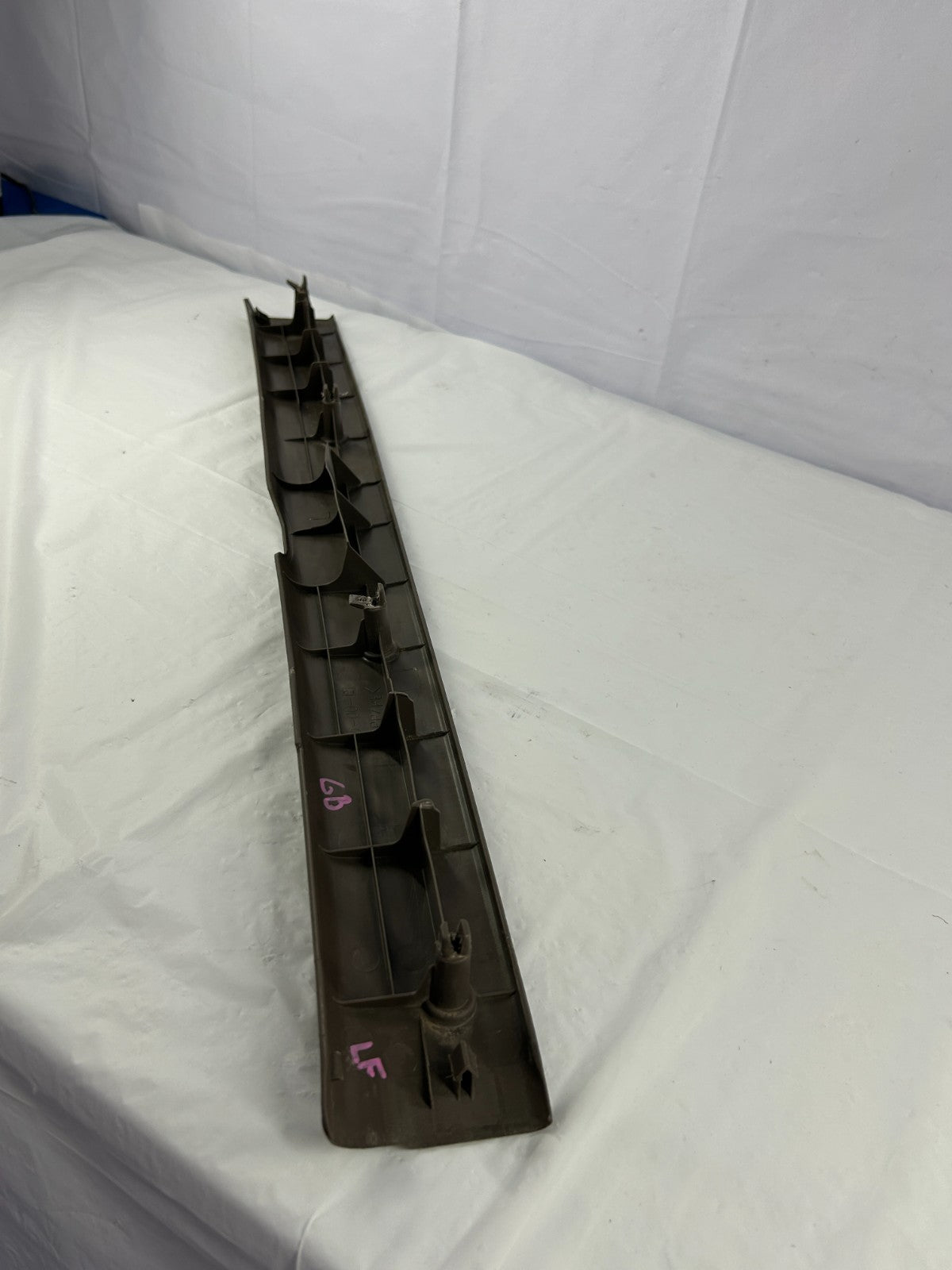 1996-2002 Toyota 4Runner Front Left Door Sill Scuff Plate Trim OEM 67914-35010