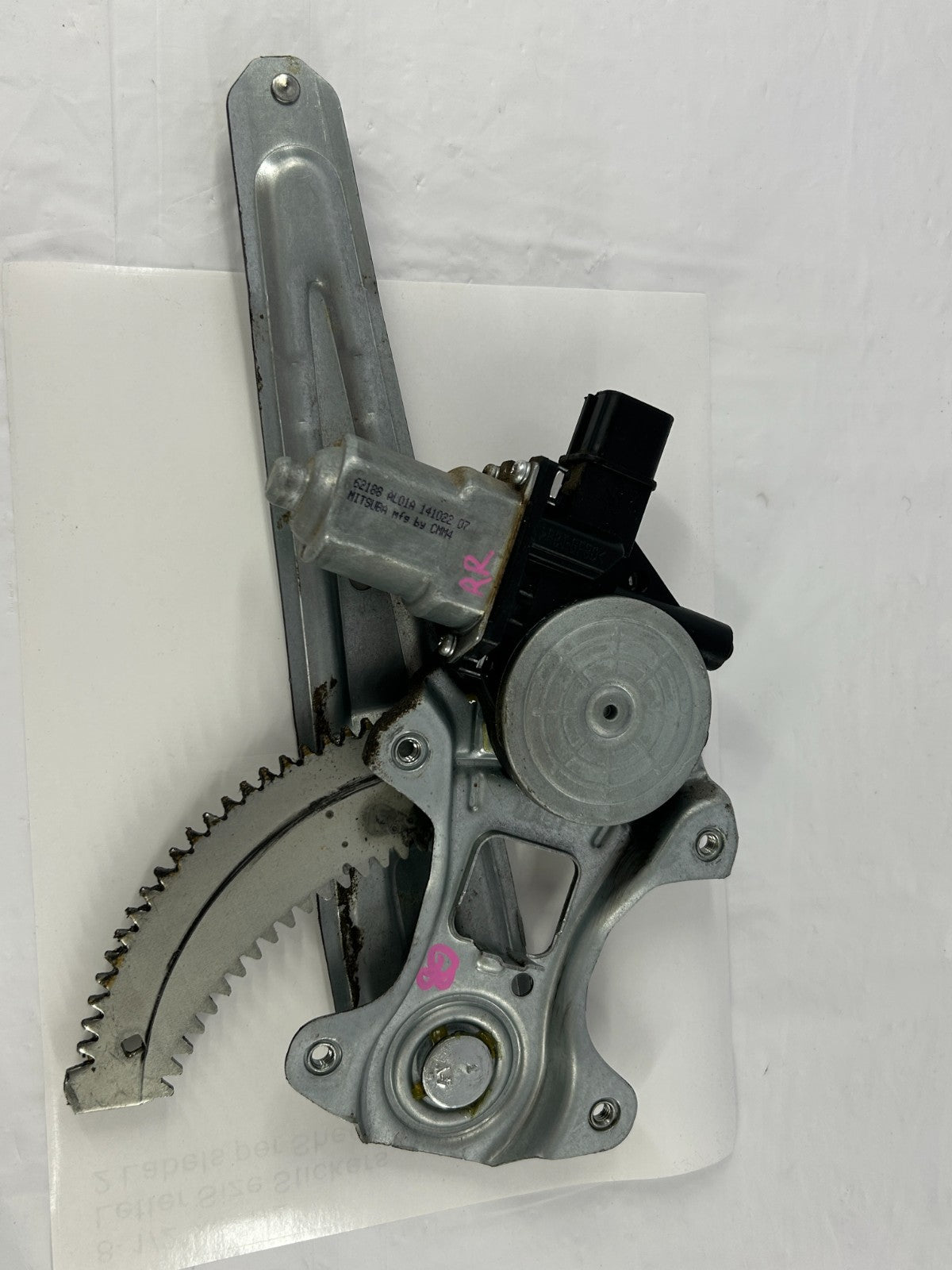 2015-2019 Subaru Outback Rear Right Side Window Regulator Motor OEM 61042AL00A