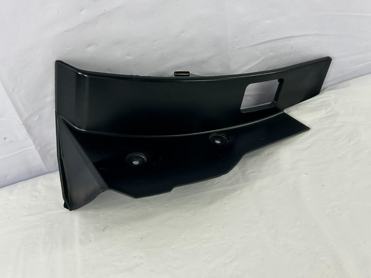 15-19 Subaru Outback Rear Left Side Outer Tail Light Trim Cover OEM 84953AL01A