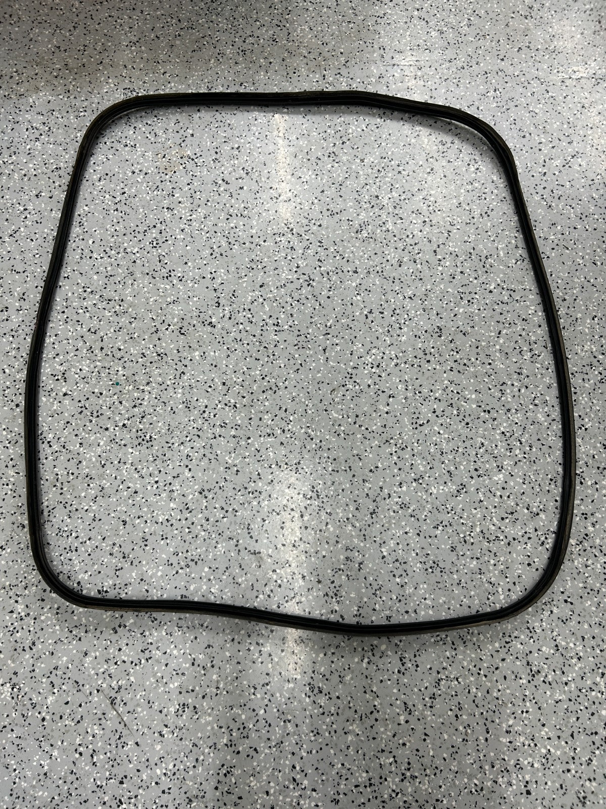 2015-2019 Subaru Outback Rear Back Liftgate Weatherstrip Seal OEM 63516AL00A