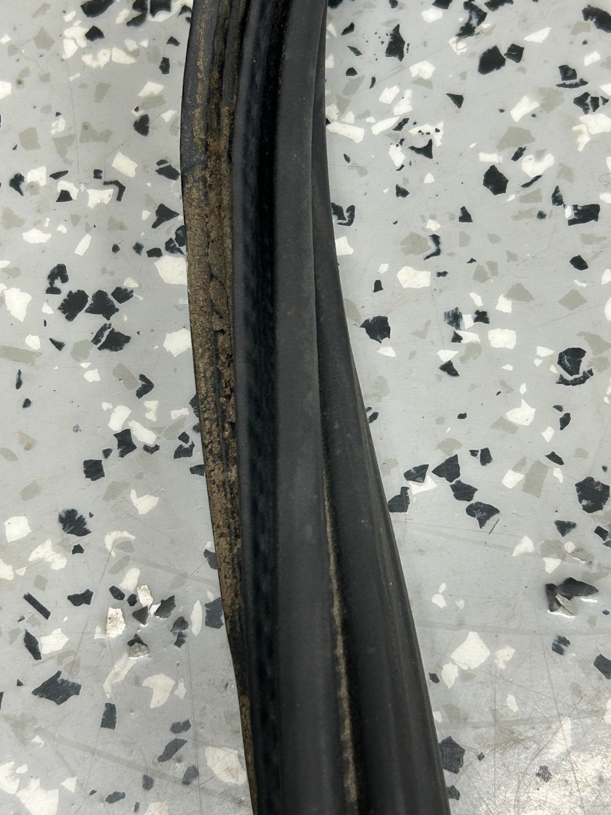 2015-2019 Subaru Outback Rear Back Liftgate Weatherstrip Seal OEM 63516AL00A