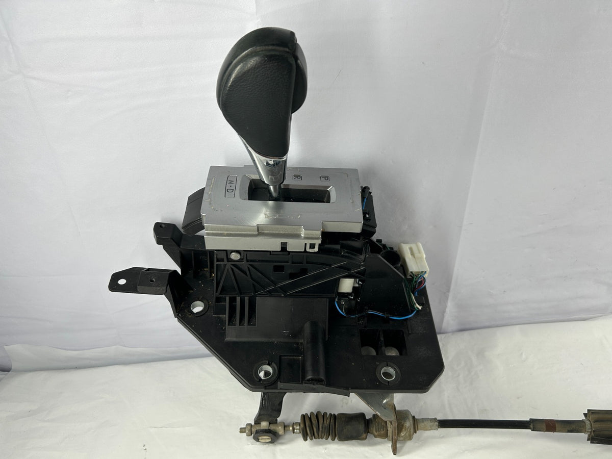 2015-2019 Subaru Outback Automatic Gear Shifter Lever Assembly OEM 35111AL00C