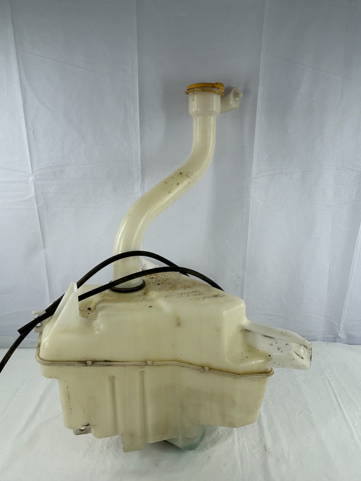 15-19 Subaru Outback Front Windshield Washer Fluid Reservoir Tank OEM 86631AL01A