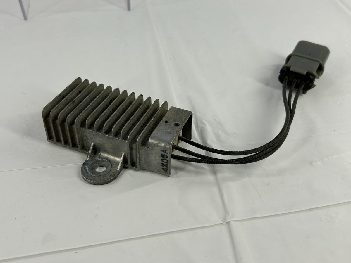 15-19 Subaru Outback Daytime Running Light DRL Resistor Module OEM 84057AL000