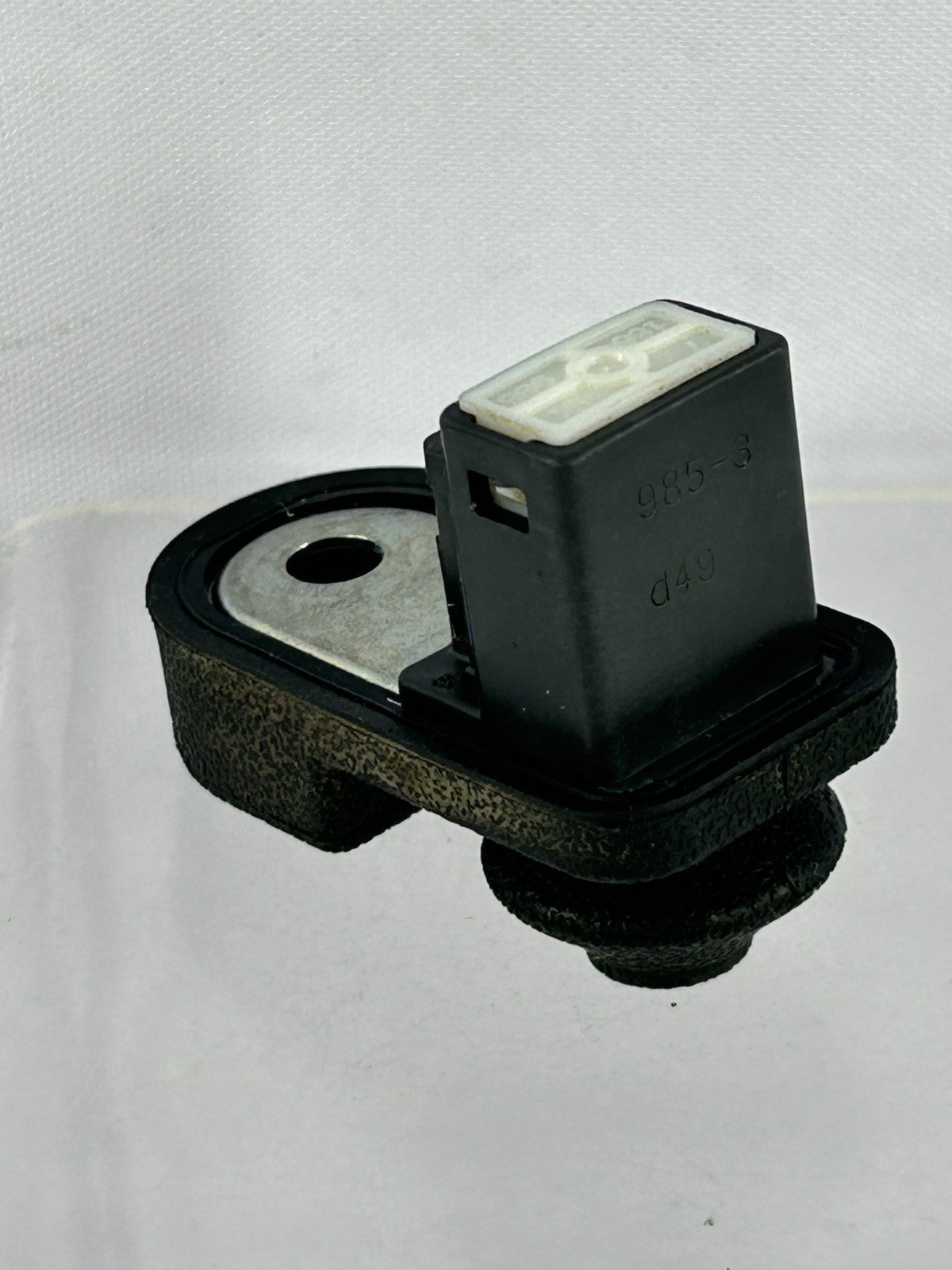 2015-2021 Subaru Outback Door Jamb Courtesy Light Sensor Switch OEM 83331AL000