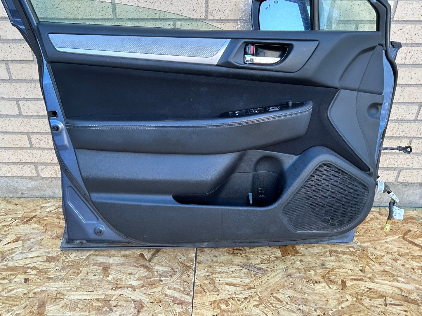 2015-2019 Subaru Outback Left Front Door Shell Complete Blue H1C 60009AL13A9P