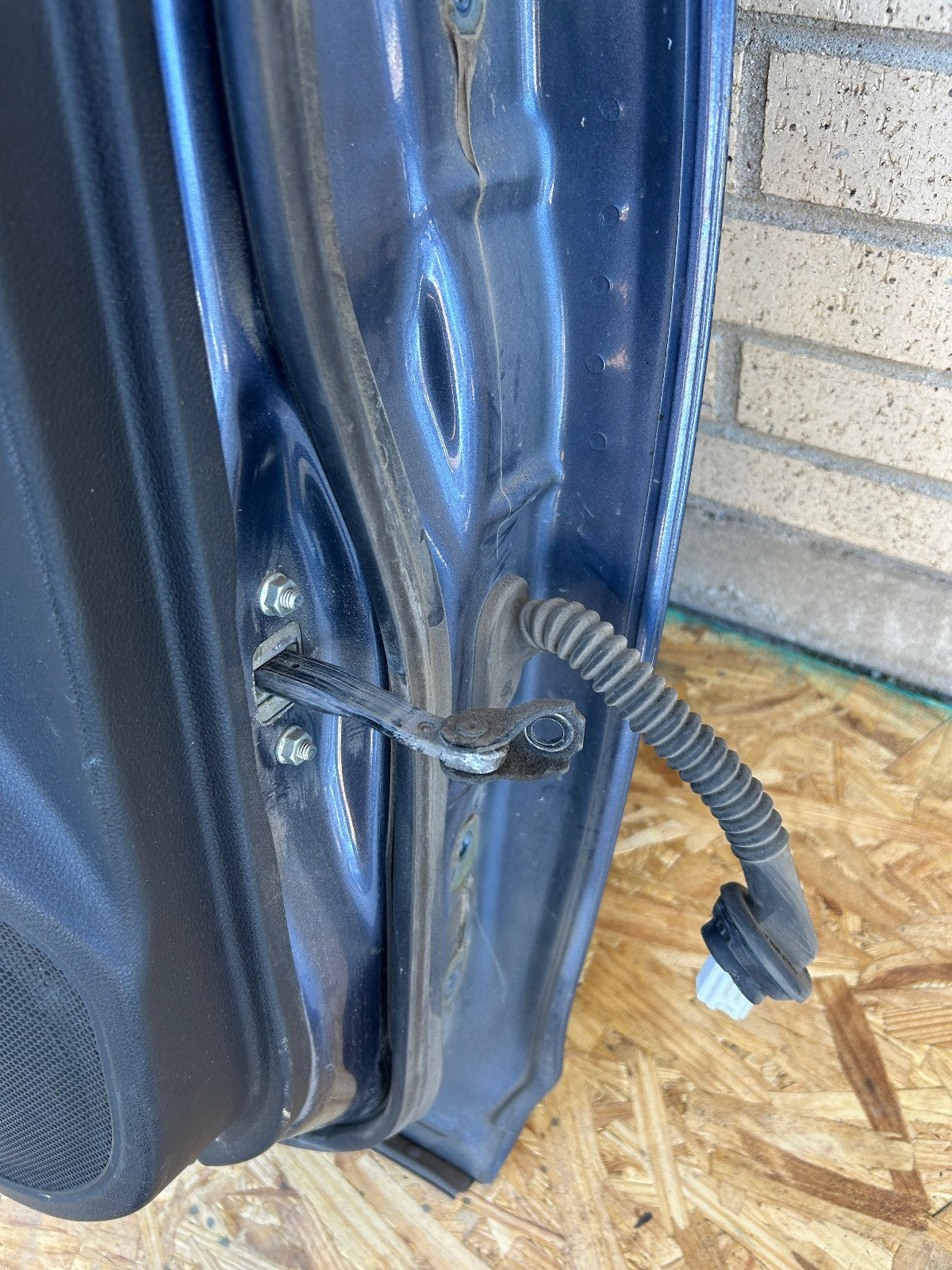 2015-2019 Subaru Outback Left Rear Door Shell Complete Blue H1C 60409AL03A9P