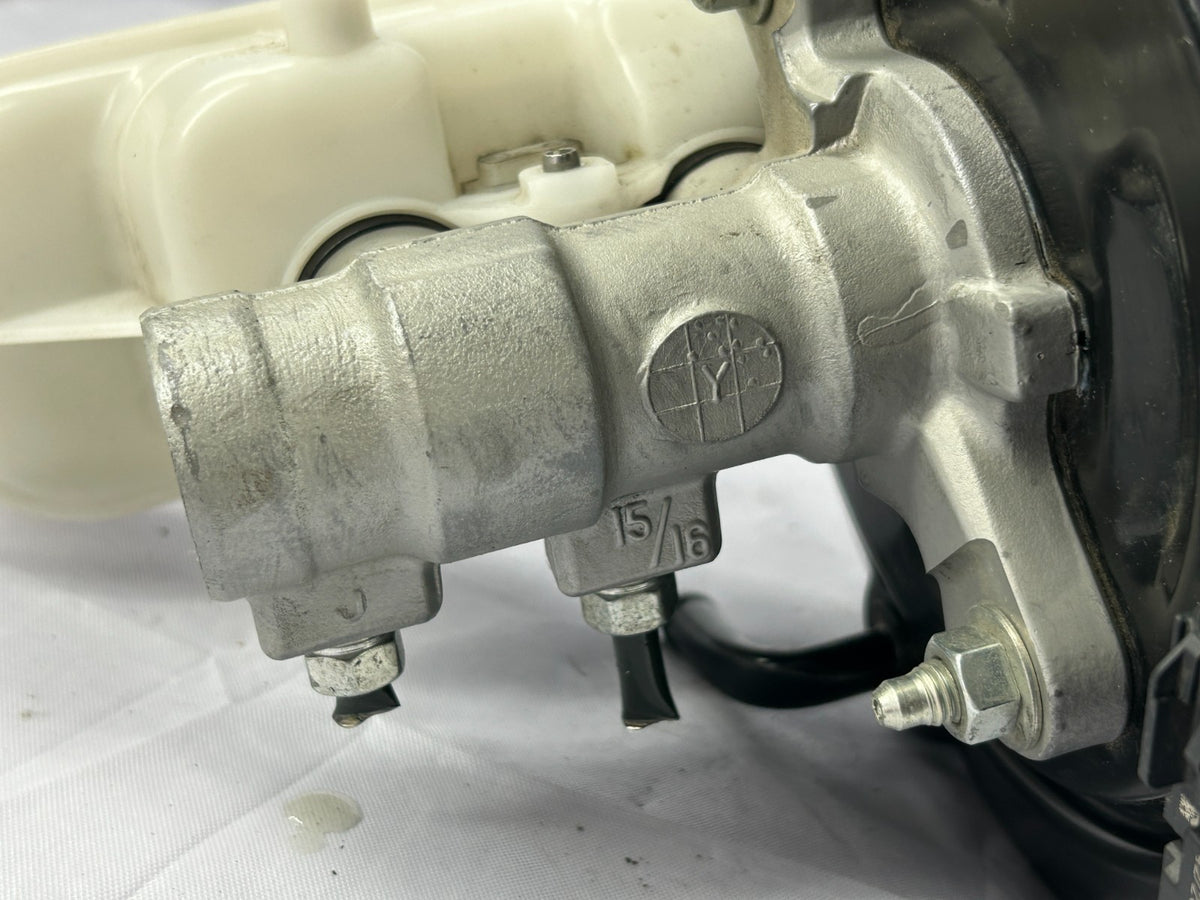 2019-2021 Subaru Forester Power Brake Booster w/ Master Cylinder OEM 26402FL010