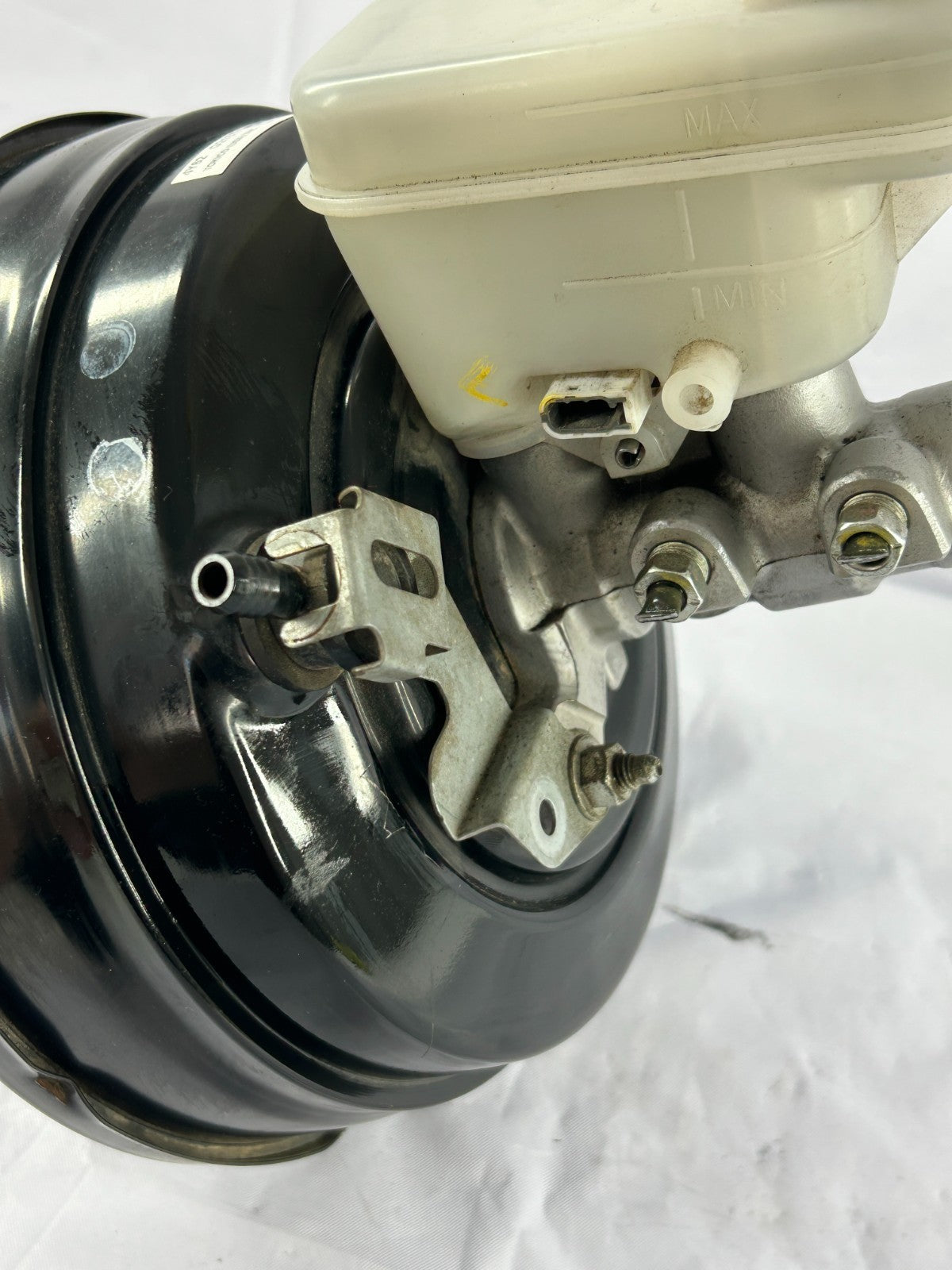 2015-2017 Subaru Outback Power Brake Booster w/ Master Cylinder OEM 26402AL04A