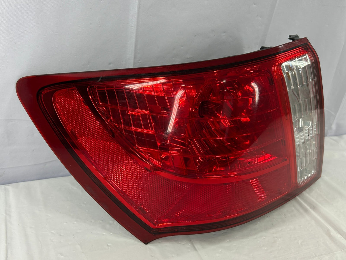 2008-2010 Subaru Impreza Sedan Rear Left Side Tail Light Lamp OEM 84912FG120