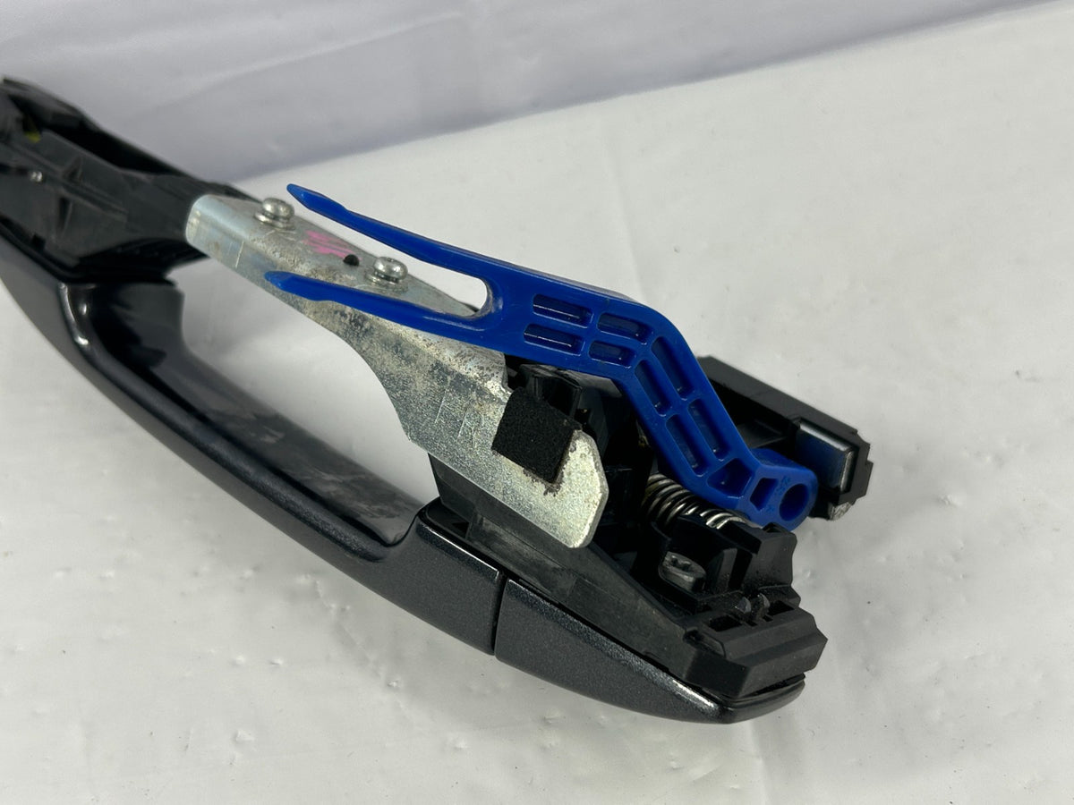2008-2011 Subaru Impreza Rear Right Side Exterior Door Handle OEM 61160FG020