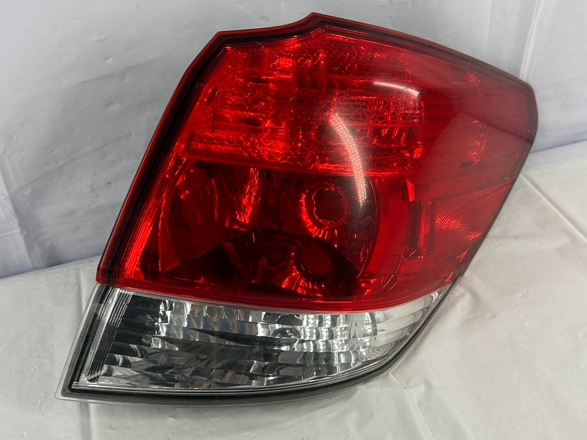 10-14 Subaru Outback Rear Right Passenger Side Tail Light Lamp OEM 84912AJ09A