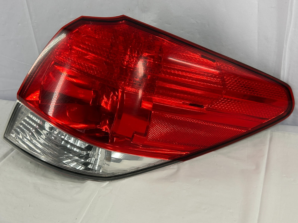 10-14 Subaru Outback Rear Right Passenger Side Tail Light Lamp OEM 84912AJ09A