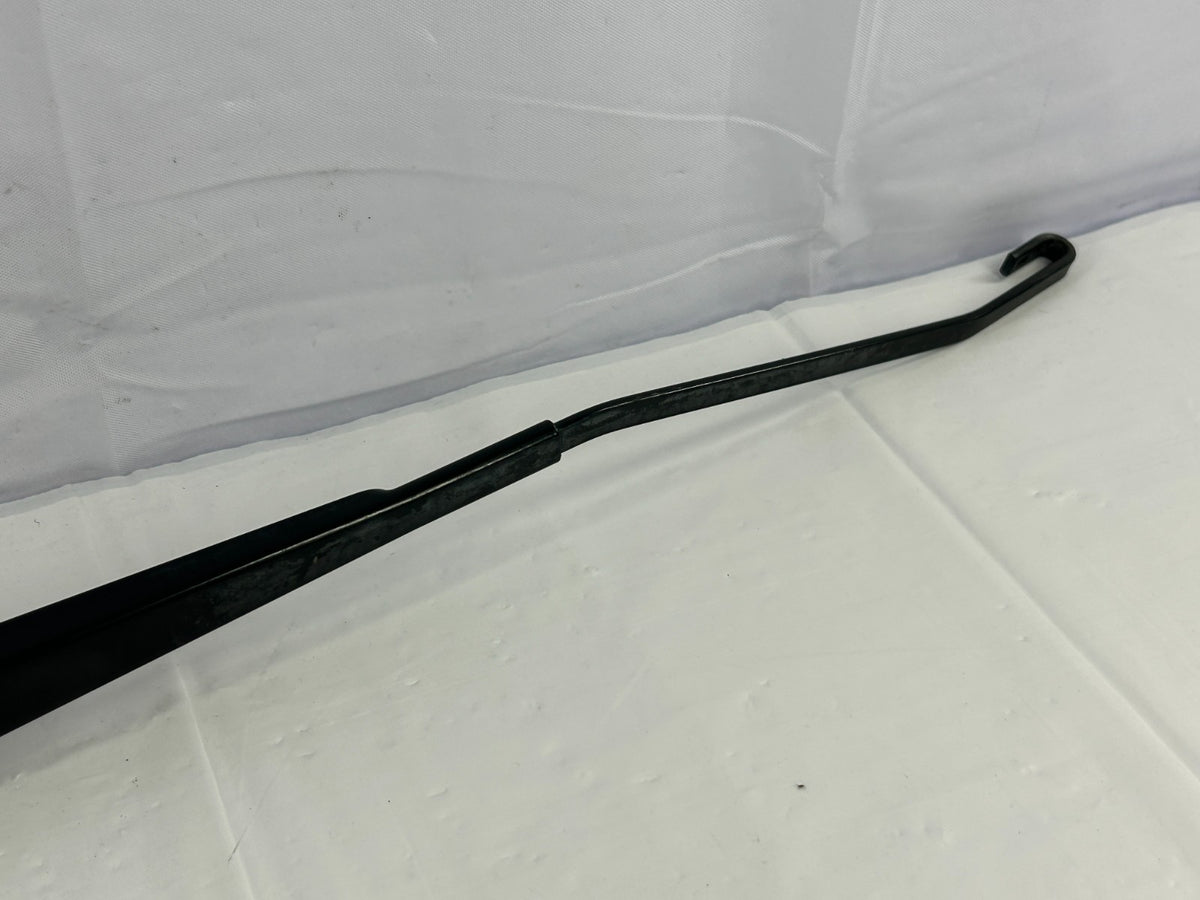 13-14 Subaru Outback Front Right Windshield Wiper Arm OEM 86532AJ110