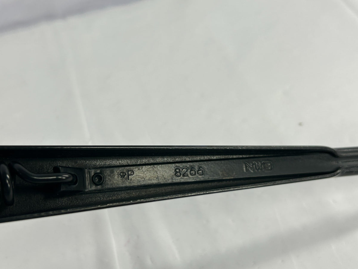 13-14 Subaru Outback Front Right Windshield Wiper Arm OEM 86532AJ110