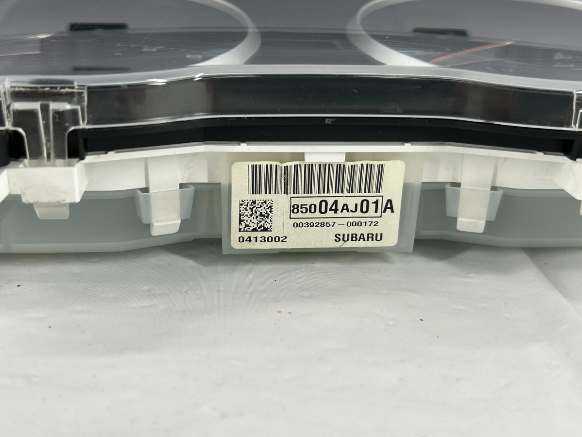 2013-2014 Subaru Outback Speedometer Gauge Cluster OEM 85021AJ47A
