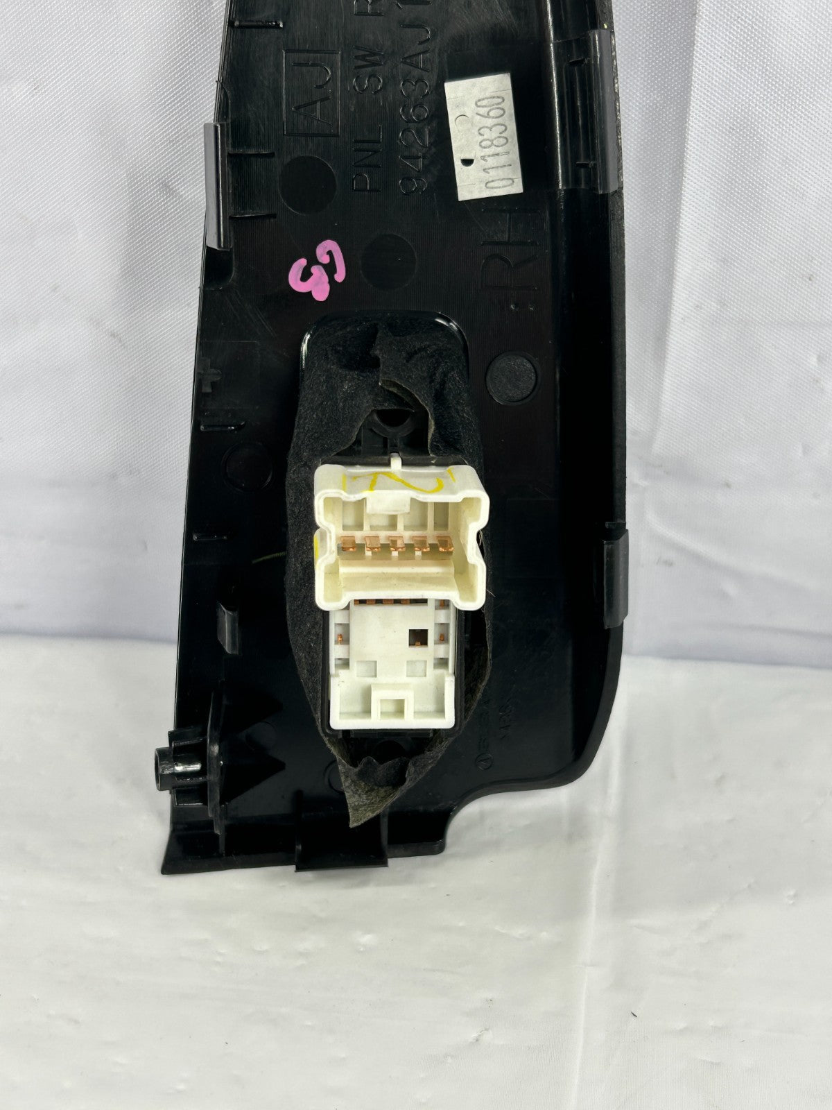 2010-2014 Subaru Outback Rear Right Window Control Switch & Bezel OEM 94263AJ14A