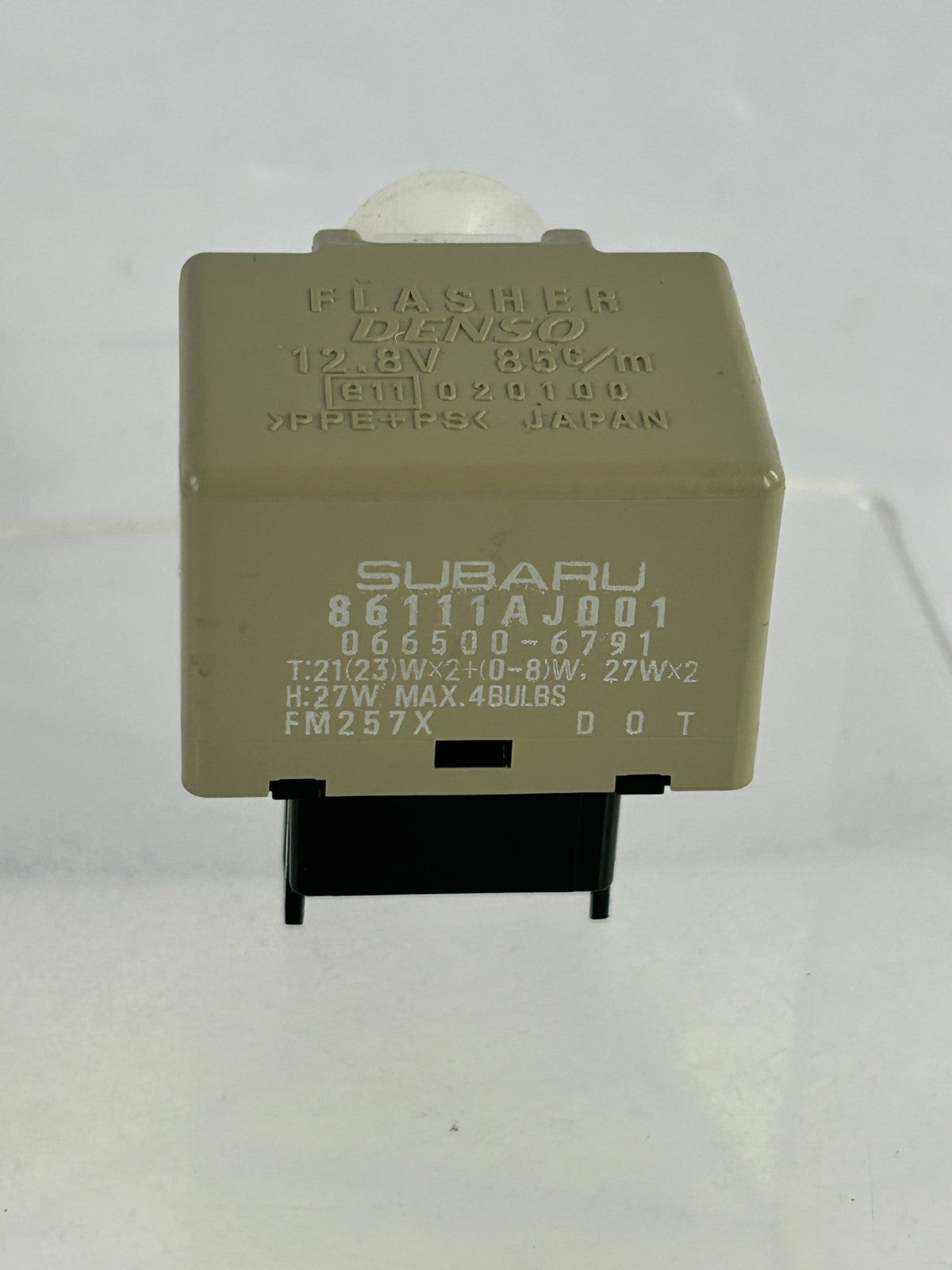 2010-2014 Subaru Outback Turn Signal Hazard Flasher Relay Dash OEM 86111AJ001