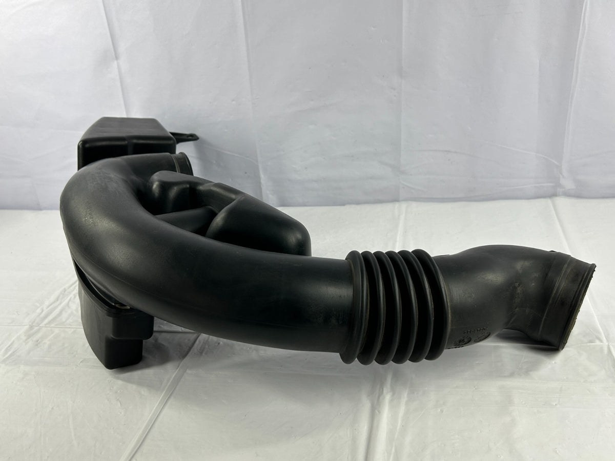 2013-2014 Subaru Outback Engine Air Intake Duct Hose Resonator OEM 14456AA43A