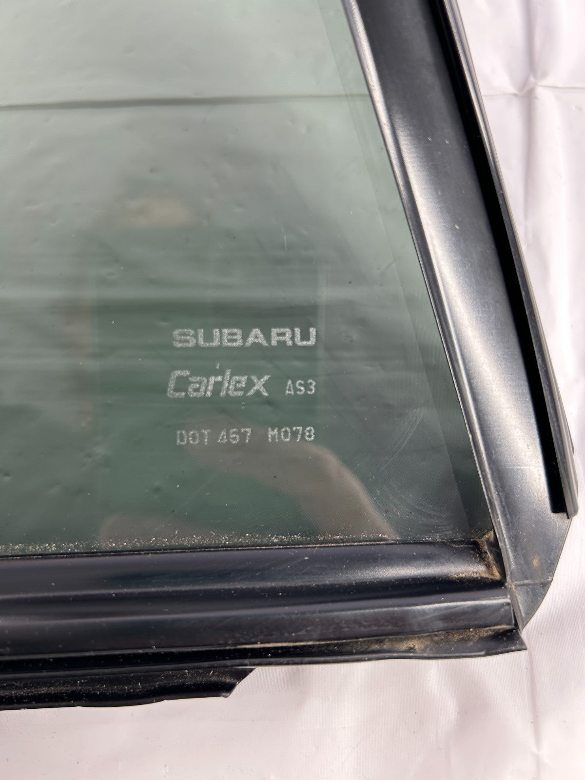 2011-2014 Subaru Outback Rear Right Side Door Vent Window Glass OEM 62012AJ34A