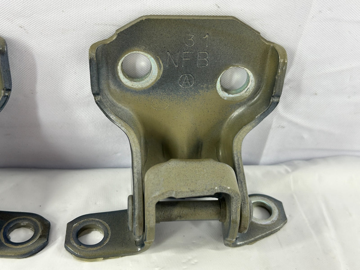 13-14 Subaru Outback Front Left Upper & Lower Door Hinge Set OEM 60070AG00A9P