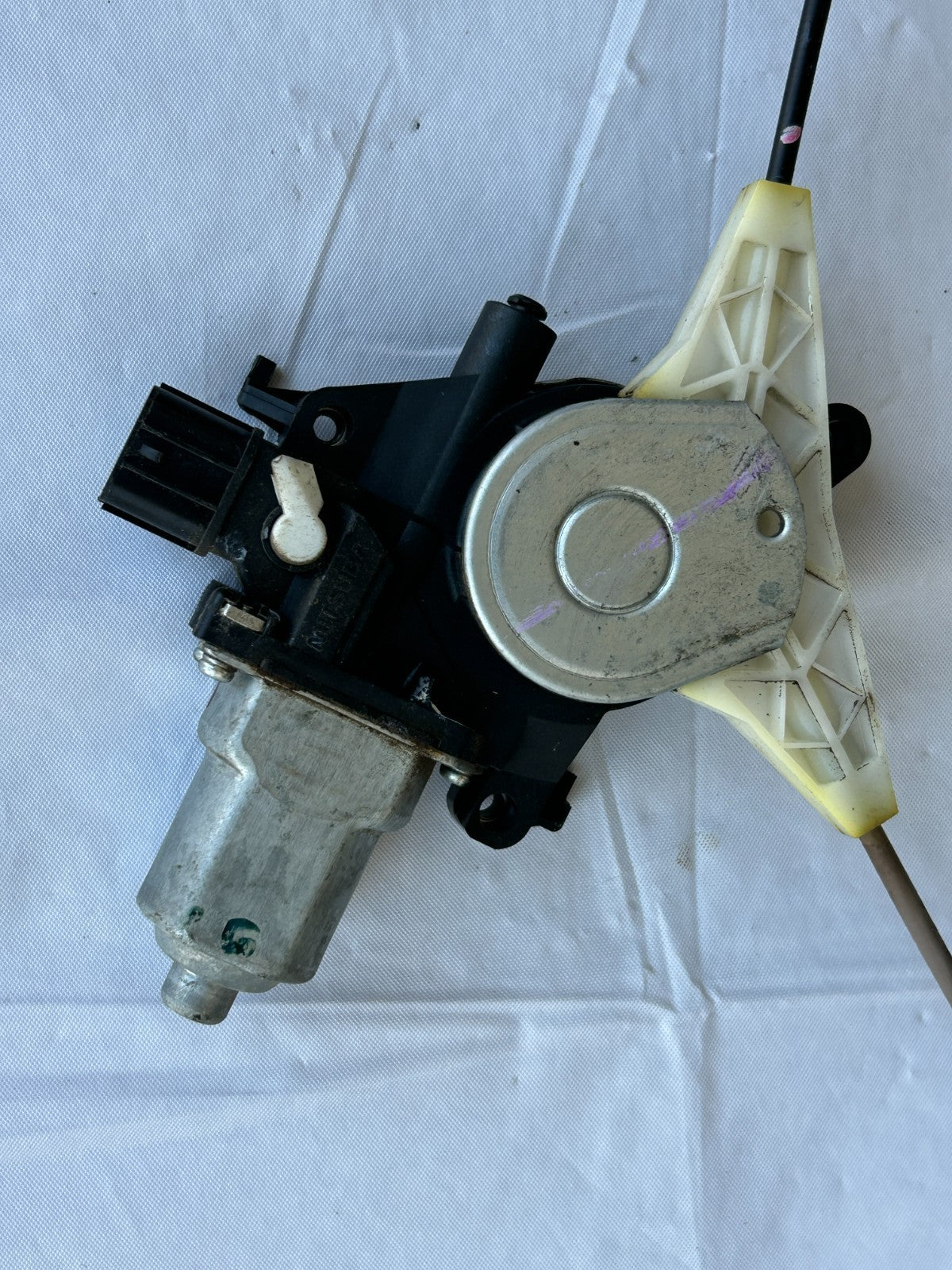 10-14 Subaru Outback Rear Right Side Power Window Regulator Motor OEM 61042AJ00A