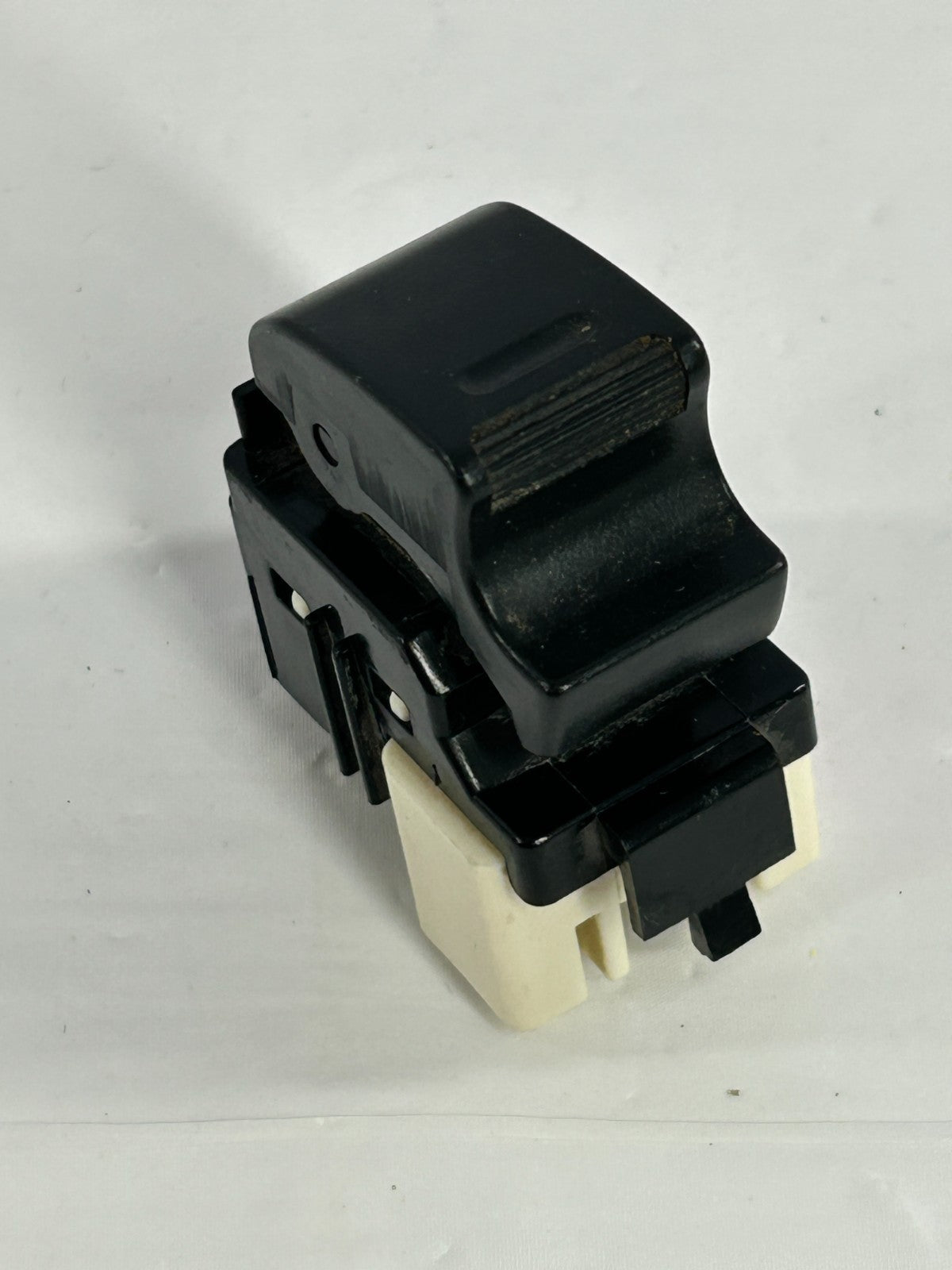 1997-2009 Toyota 4Runner Rear Right Passenger Side Window Switch OEM 84810-12080