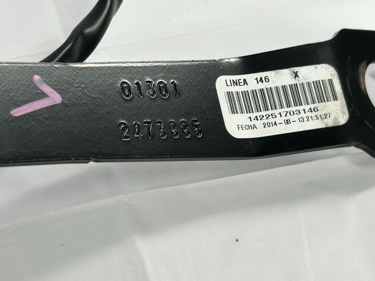 2015-2019 Subaru Outback Front Left Seat Belt Buckle Receiver OEM 64631AL01AVH