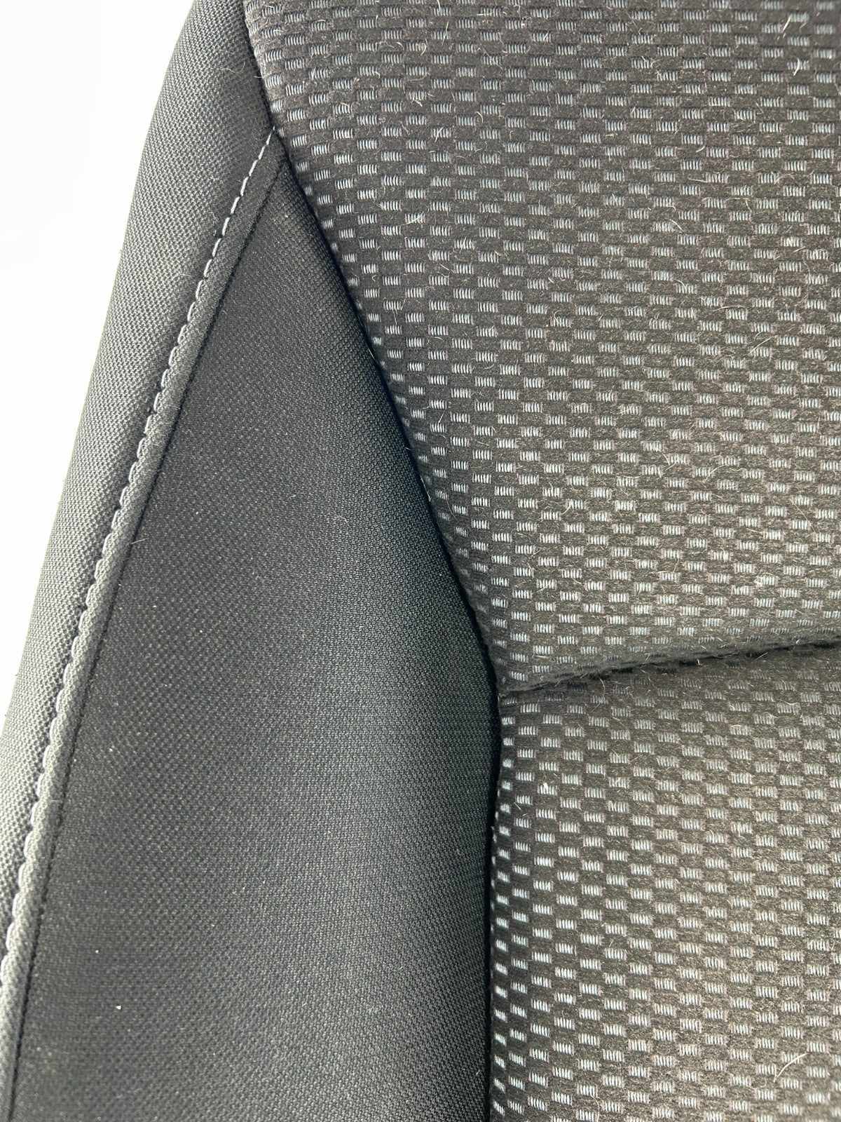 15-17 Subaru Outback Front Left Driver Seat Upper Back Cushion OEM 64150AL03AVH