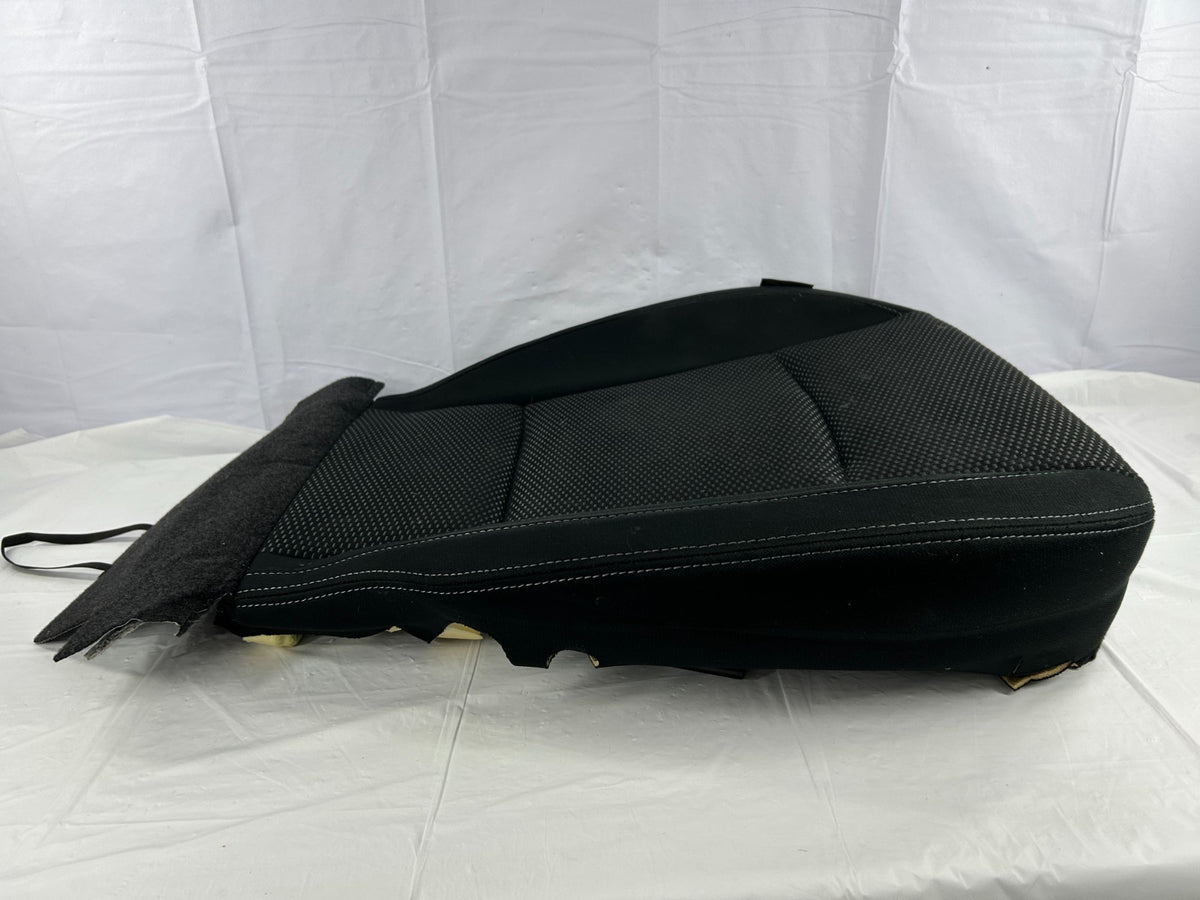 2015 Subaru Outback Front Right Passenger Seat Lower Cushion OEM 64140AL02AVH