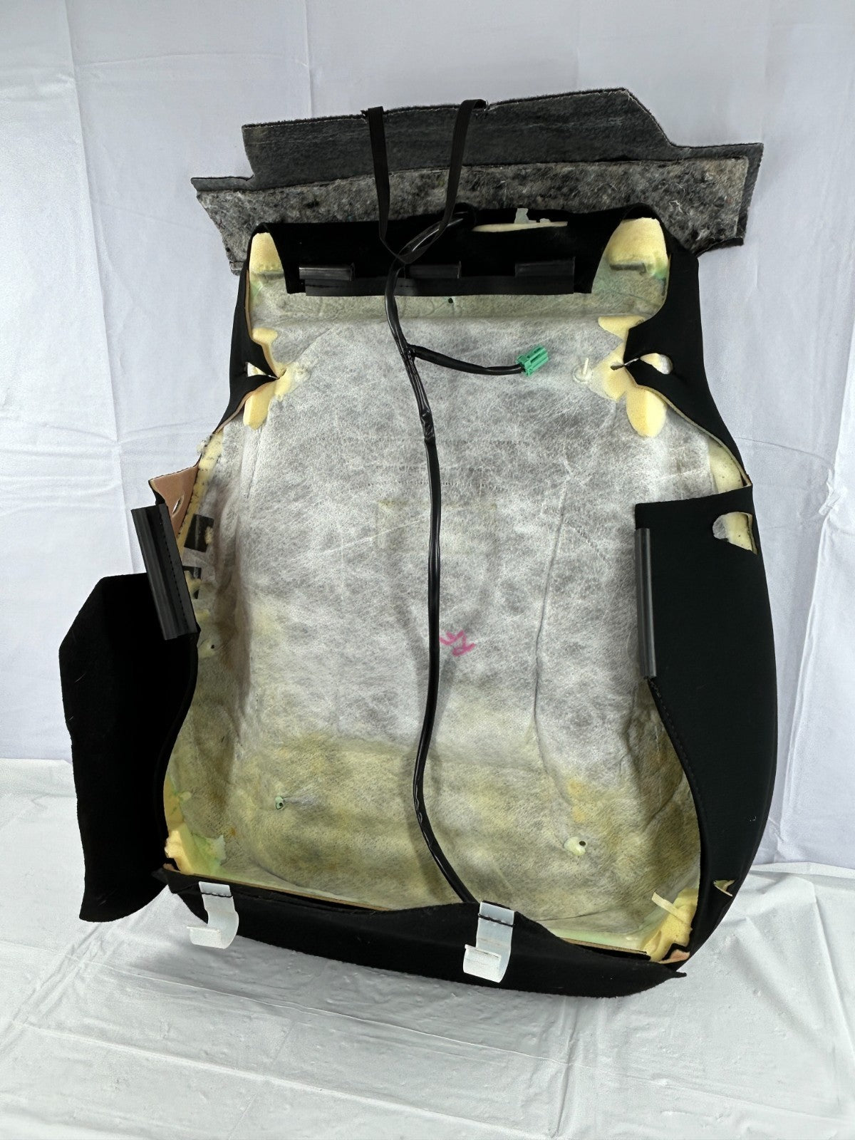 2015 Subaru Outback Front Right Passenger Seat Lower Cushion OEM 64140AL02AVH