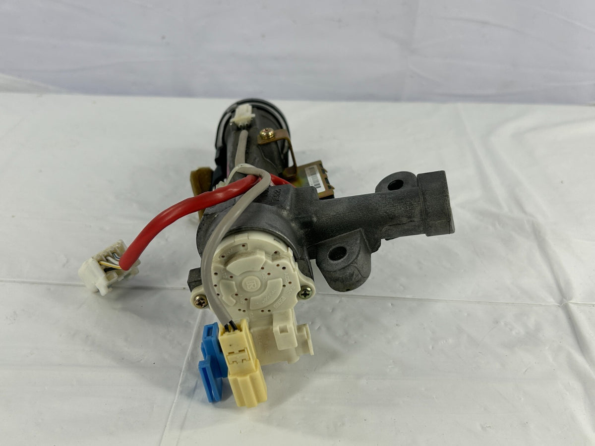 2001-2007 Toyota Sequoia Ignition Lock Cylinder Switch with Key OEM 89783-34020