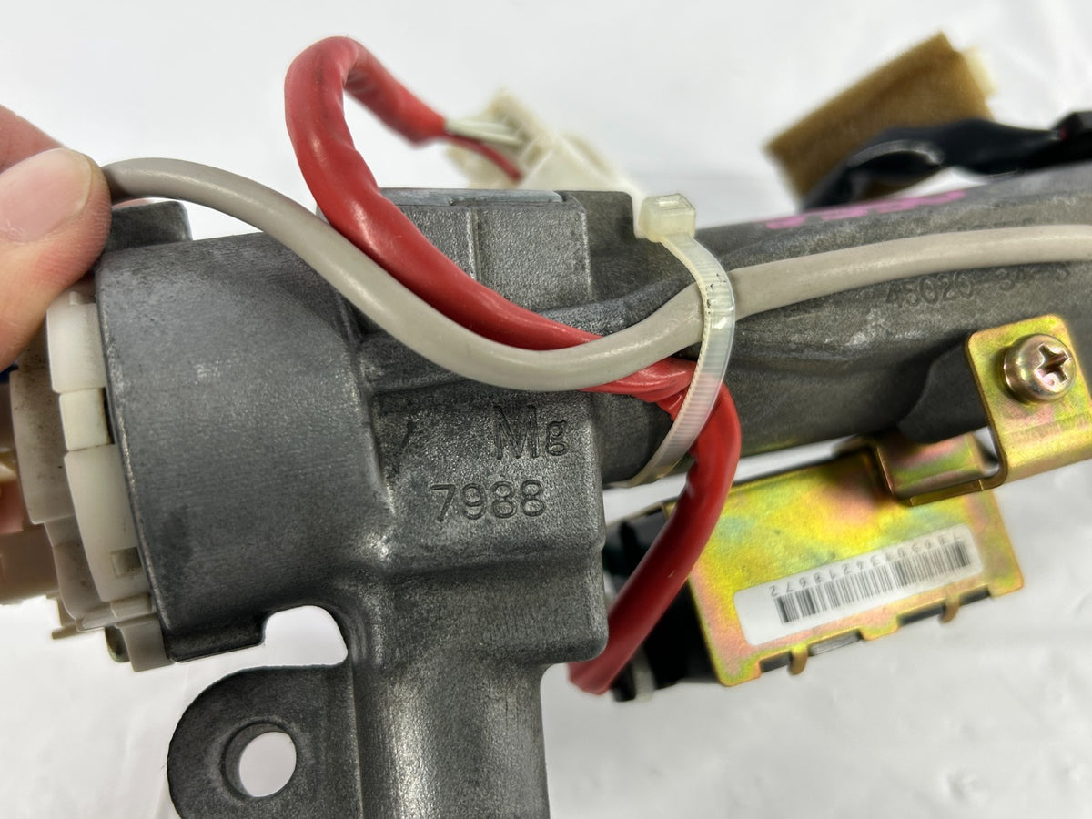 2001-2007 Toyota Sequoia Ignition Lock Cylinder Switch with Key OEM 89783-34020