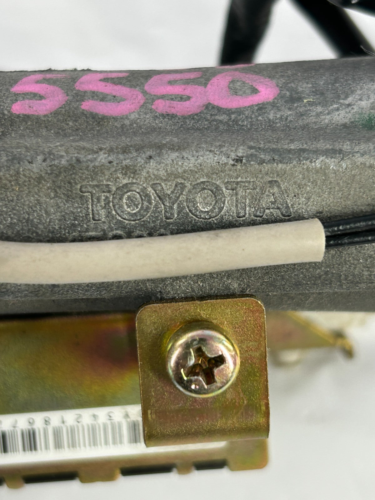 2001-2007 Toyota Sequoia Ignition Lock Cylinder Switch with Key OEM 89783-34020