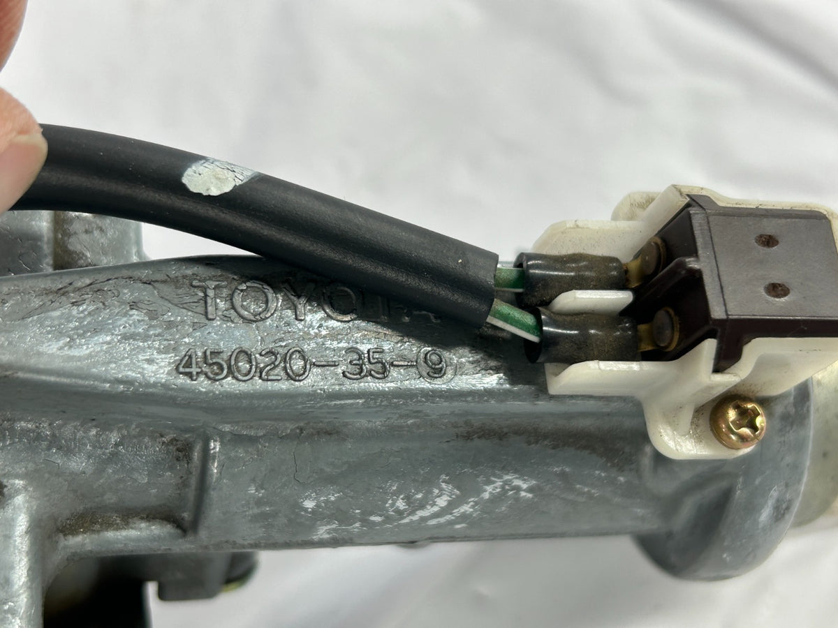 1996-2002 Toyota 4Runner Ignition Switch Lock Cylinder & Key OEM 45280-35320