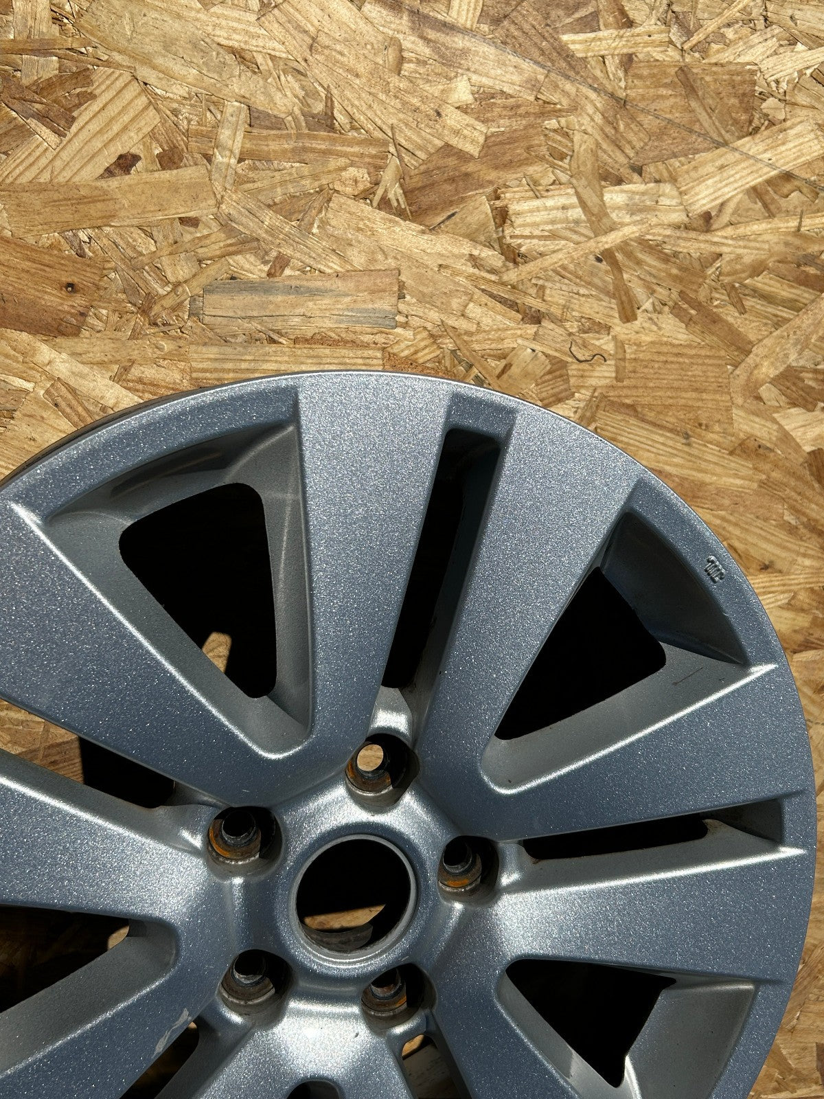 2015-2019 Subaru Outback Legacy Wheel Rim 17x7" Factory OEM 68824 28111AL02A