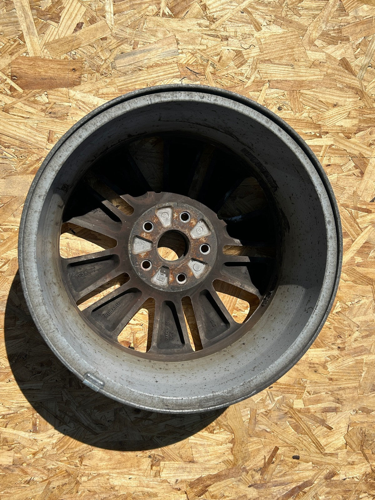 2015-2019 Subaru Outback Legacy Wheel Rim 17x7" Factory OEM 68824 28111AL02A
