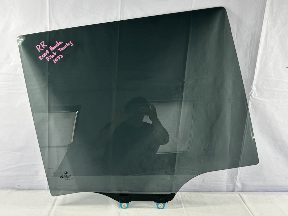 09-15 Honda Pilot Rear Right Passenger Side Door Window Glass OEM 73400-SZA-A10